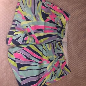 Lilly Pulitzer Callahan shorts  EUC  size 0